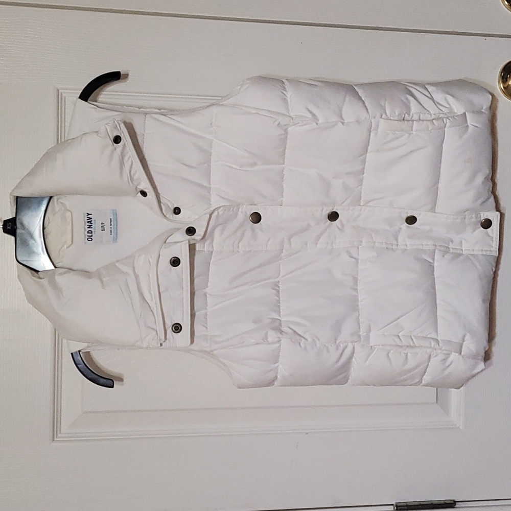 Old Navy Puffer Vest, small
